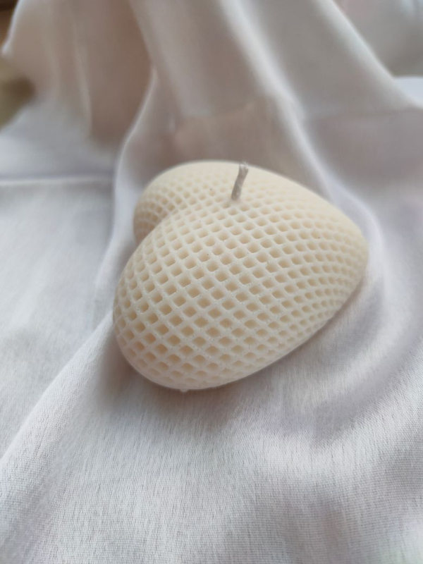 CANDLES / DOTTED HEART CANDLE / LOVE / ROMANTIC / GIFT / WEDDING / BIRTHDAY GIFT /FAVOURS